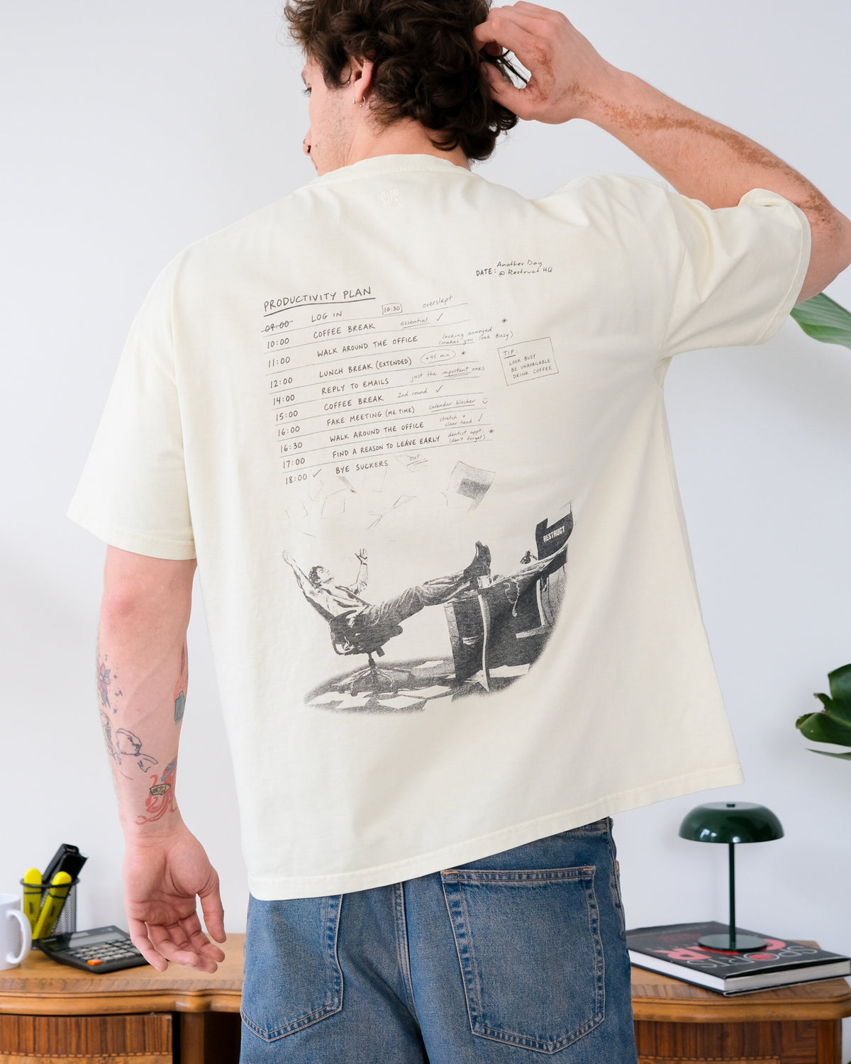 Headquarters Tee Ivory