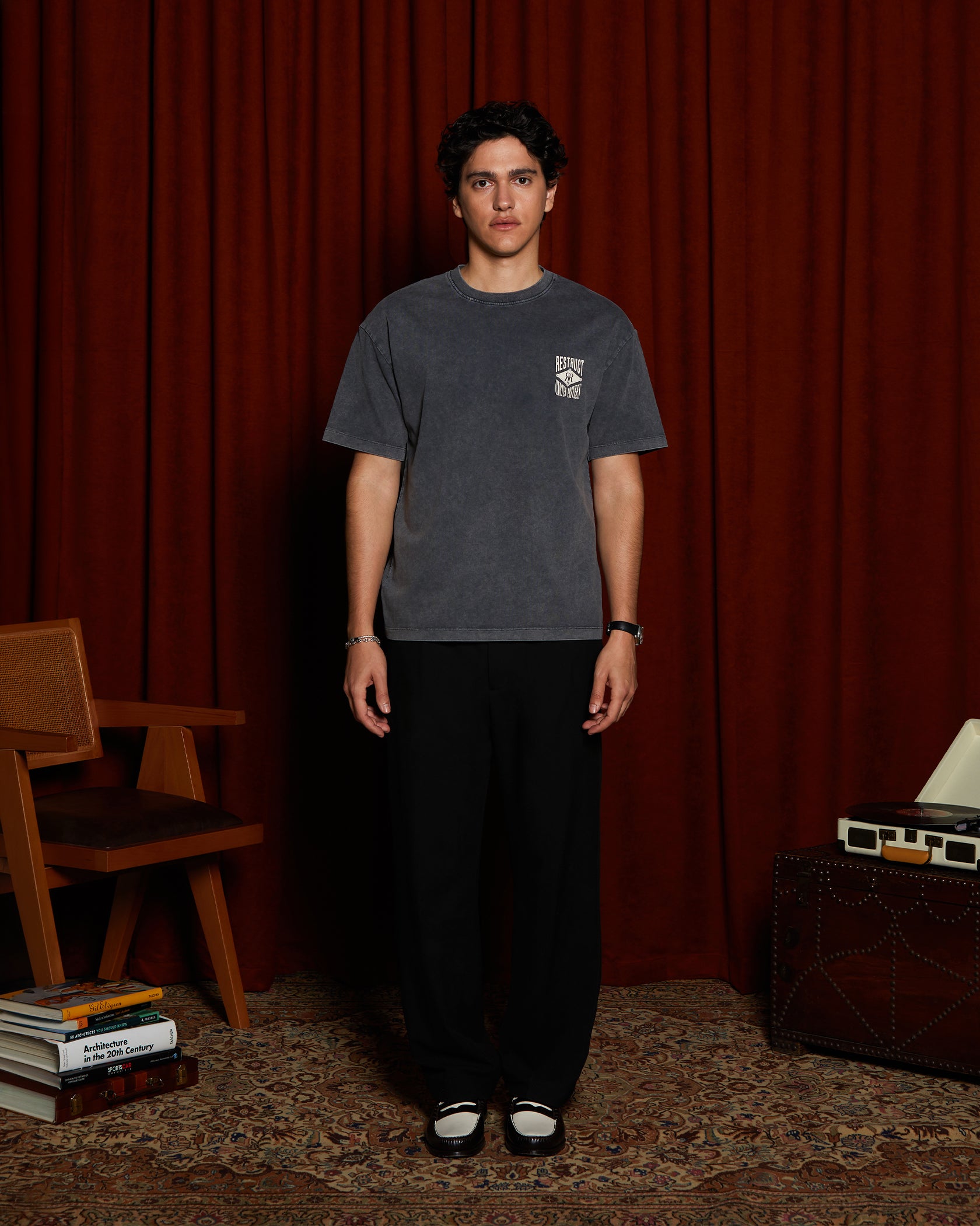 Finaltable Tee Vintage Black