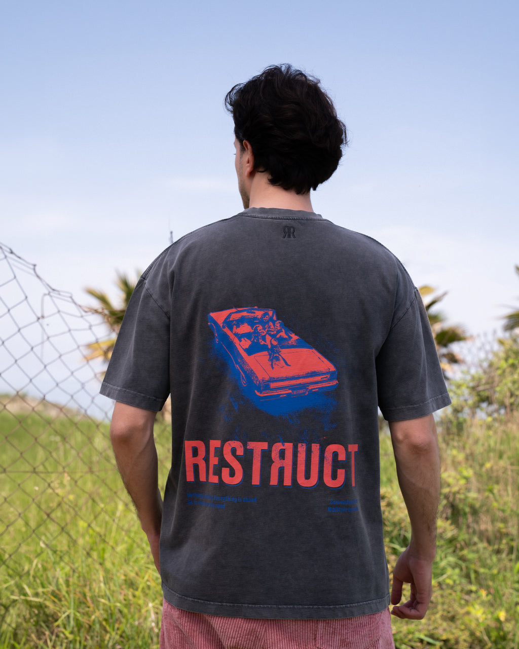Roadtrip Tee Vintage Black